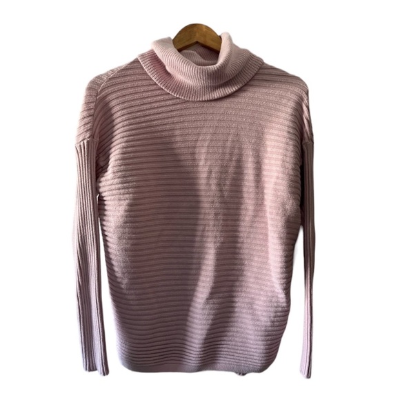 Chico’s soft rose ribbed sweater. size 1. Small 8. Cowl neck with slits on sides - Picture 1 of 10